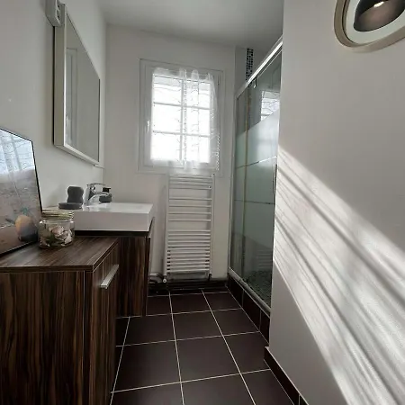 Maison De 8 Pers, Proche Plage, Jardin, Terrasse, Clim, Wifi, Parking, - Fr-1-246-691